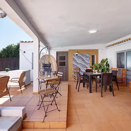 J R Dream House Quarteira