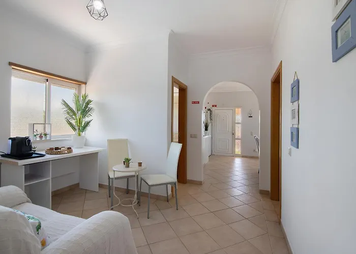 Villa J R Dream House Quarteira