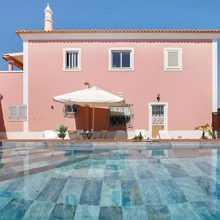 Villa J R Dream House