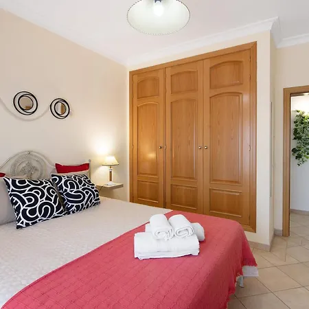 J R Dream House Вилла Картейра